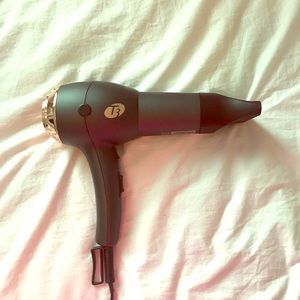 T3 Hairdryer